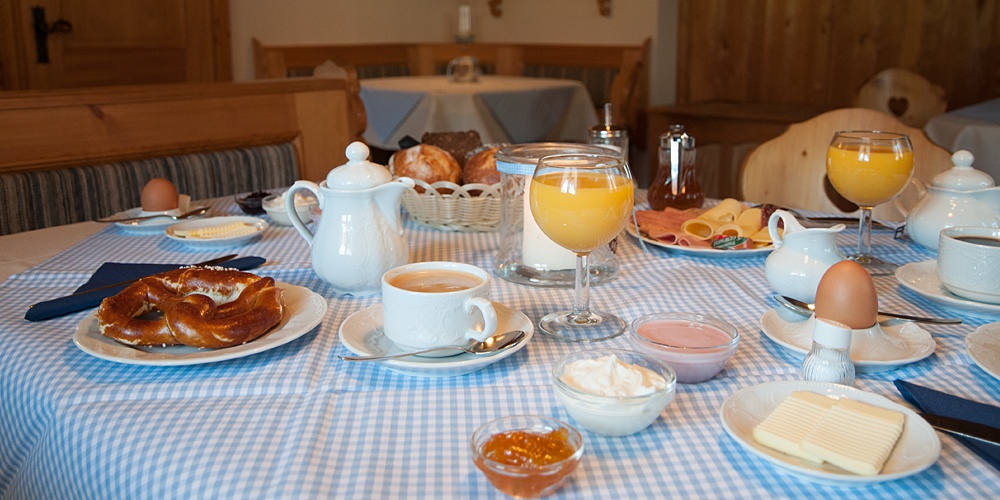 Gutfelder Hof - Frühstück und Aufenthaltsräume