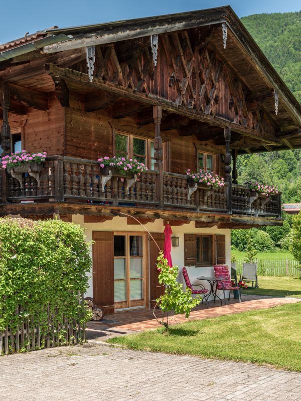 Ferienwohnung mit Bergblick und Terrasse in Rottach-Egern am Tegernsee