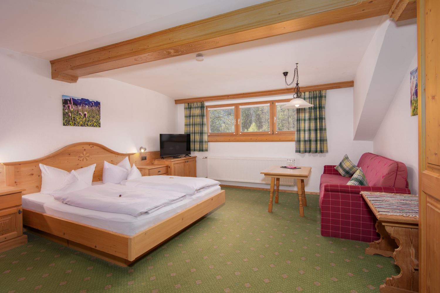 Doppelzimmer im Gästehaus in Rottach-Egern am Tegernsee