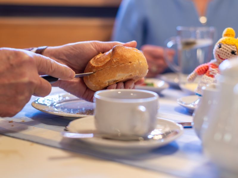 Frische Semmel beim Frühstück in Rottach-Egern am Tegernsee